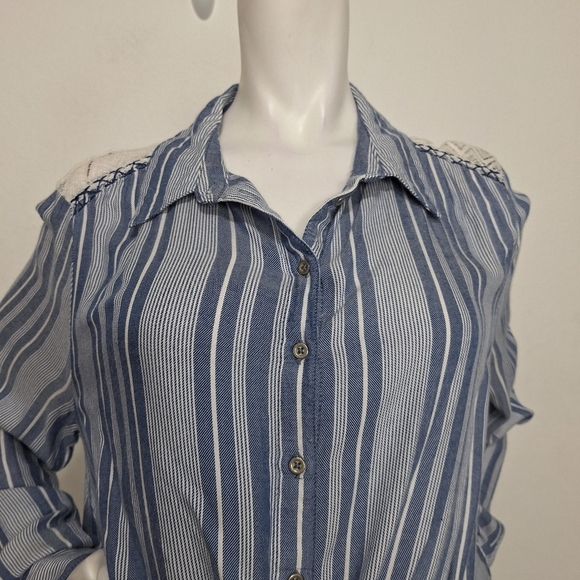 Vintage America Blue White Front Twist Western Casual Roll Tab Sleeve Blouse XL - Picture 2 of 13